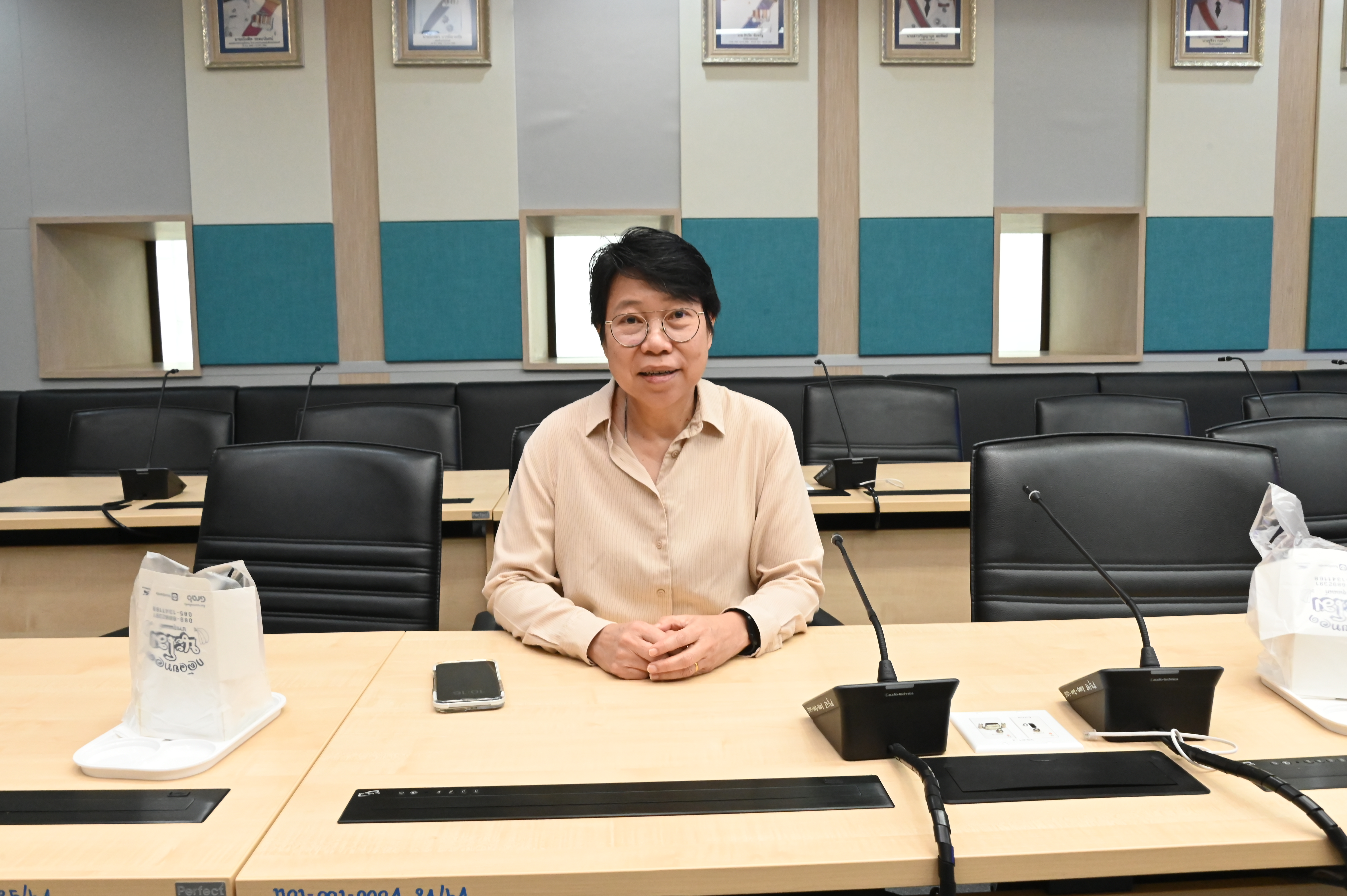 ﻿กรมบังคับคดี จัดประชุมร่วมกับธนาคารเพื่อการเกษตรและสหกรณ์การเกษตร (ธ.ก.ส.) เพื่อหารือเกี่ยวกับการให้บริการทางการเงินอิเล็กทรอนิกส์ BAAC CORPORATE BANKING